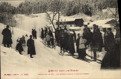 CPA Sports d'hiver Ski Vosges Concours de ski Un skieur arrive a toute vitesse