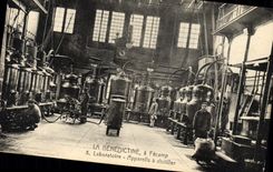 VINTAGE POSTCARD Alcool Benedictine Fecamp Laboratoire Apparatuses has to distill