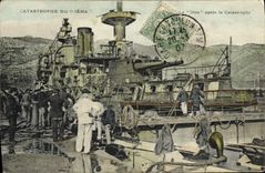 VINTAGE POSTCARD Boat War Catastrophe of Iena