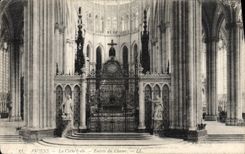 CPA Amiens La Cathedrale Entree du Choeur