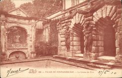 VINTAGE POSTCARD Palate of Fontainebleau the Cave of the Pines