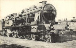 CPA Train Locomotive du Sud Est MAchine 6332
