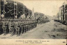 VINTAGE POSTCARD Militaria Festivals of the Victoire July 14th, 1919 the procession American Troops