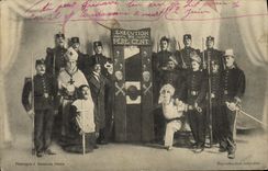 CPA Militaria Execution du Pere Cent