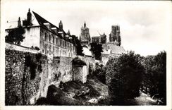 VINTAGE POSTCARD Laon Walls and the Walk of North
