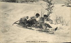 VINTAGE POSTCARD Winter sports Ski In Bobsleicht