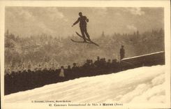 VINTAGE POSTCARD Winter sports Ski international Contest of skis has Morez