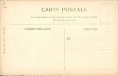 CPA Bateau Compagnie des Messageries Maritimes Mise a l'eau d'une barque charge Pondichery Indochine 