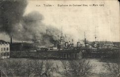 VINTAGE POSTCARD Boat War Toulon Explosion of the Iena armor