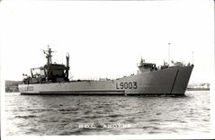 VINTAGE POSTCARD Boat War BDC Argens