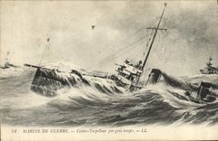 CPA Bateau Guerre Marine de guerre Contre torpilleur par gros temps