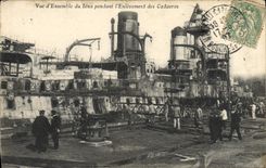 CPA Bateau Guerre Catastrophe du Iena Vue d'ensemble pendant l'enlevement des cadavres