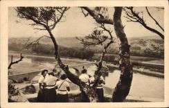 CPA Scout Scoutisme Jamboree Les eclaireuses en excursion Le pont D'Avignon