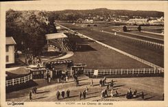 CPA Cheval Equitation Hippisme Vichy L'hippodrome Le Parl mutuel