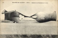 CPA Nu erotique Femme Ceinture de chastete Musee de Cluny Paris