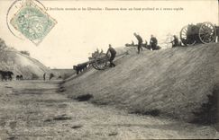 La POSTAL Militaria de la VENDIMIA la artillería montada y la pendiente de los obstáculos en un hoyo profundamente y tiene revés rápido