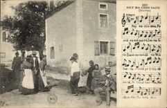 CPA Folklore Auvergne La bourree Accordeon