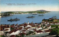 CPA Villefranche Sur mer Vue Generale et le Cap Ferrat Bateaux 