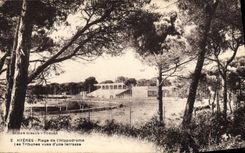 VINTAGE POSTCARD Horse Horsemanship Hippisme Hyeres Beach of the hippodrome platforms seen of a terrace
