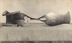 CPA Nu erotique Femme Musee de Cluny Paris Metail ceinture de chastete 