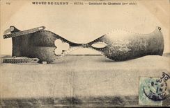 CPA Nu erotique Femme Musee de Cluny Paris ceinture de chastete