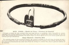 CPA Nu erotique Femme Musee de Cluny Paris Ceinture de chastete