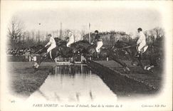 CPA Cheval Equitation Hippisme Paris Sportif Courses d'Auteuil Saut de la riviere 