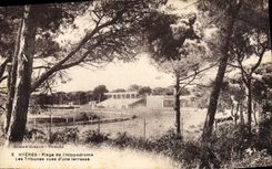 CPA Cheval Equitation Hippisme Hyeres Plage de l'hippodrome Les tribunes vues d'une terrasse