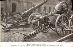 Patio principal de Militaria París de la POSTAL de la VENDIMIA del proyector de Invalids de 155 longitudes