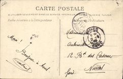 CPA Auvergne Gens de chez nous Dans la neige Folklore