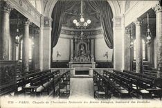 VINTAGE POSTCARD Paris Vault of the national institution of the Young blind men boulevard of the Invalids