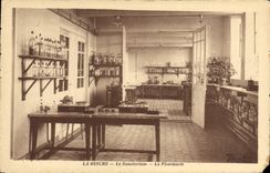 CPA La Guiche Le sanatorium la pharmacie 