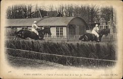CPA Cheval Equitation Hippisme Paris sportif Courses d'Auteuil saut de la haie des tribunes