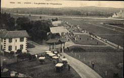 CPA Cheval Equitation Hippisme Vichy Vue generale de l'hippodrome 