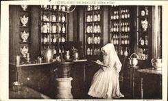 VINTAGE POSTCARD Hotel God of Beaune Pharmacy principal Room