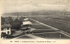 VINTAGE POSTCARD Horse Horsemanship Hippisme Vichy the racecourse View of weighing