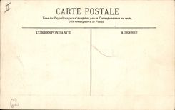 Barco de Boulogne de la POSTAL de la VENDIMIA en el mar antes del puerto