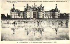 VINTAGE POSTCARD Chambord the Castle Septentrional Frontage