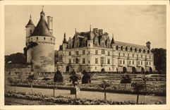 VINTAGE POSTCARD Castle of Chenonceaux the Castle Western Northern Frontage