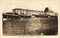 CPA Seyssuel Le sanatorium Galeries de cure