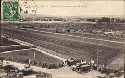VINTAGE POSTCARD Horse Horsemanship Hippisme Vichy the Racecourse seen on the lawn