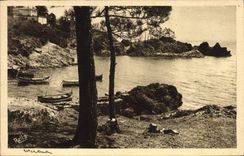 VINTAGE POSTCARD the Gold Cornice Miramar d' Esterel Beach of Figueirette