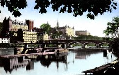 POSTAL MODERNA Pau que el castillo Enrique IV visto del banco izquierdo de dio