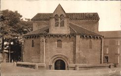 CPA Poitiers Le Temple Saint Jean