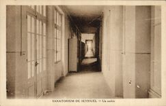 VINTAGE POSTCARD Sanatorium De Seyssuel a Corridor