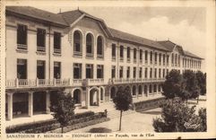 VINTAGE POSTCARD Sanatorium of Parigne Frontage seen of the East