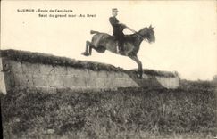 CPA Cheval Equitation Hippisme Saumur Ecole de cavalerie Saut du grand mur Au Breil 
