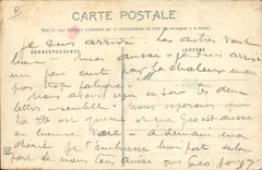 CPA Folklore Pyrenees Bethmalaises a la fontaine