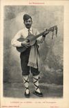 CPA Folklore Roussillon Laroque des Alberes le roi des guitaristes Guitare TOP