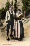CPA Folklore Vieux costumes pyreneens Un couple bethmalais Ariege 